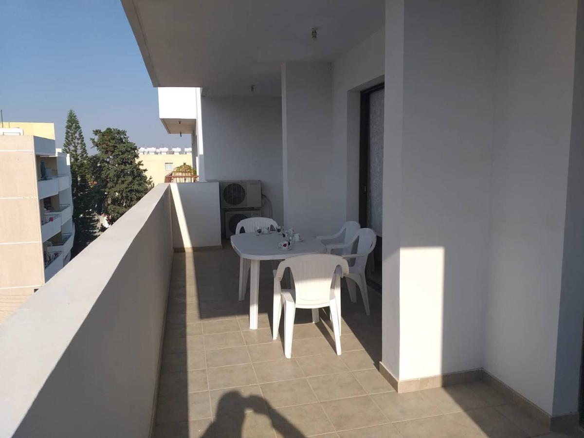 Horizon Luxury Apartment 4 ลาร์นาคา ภายนอก รูปภาพ