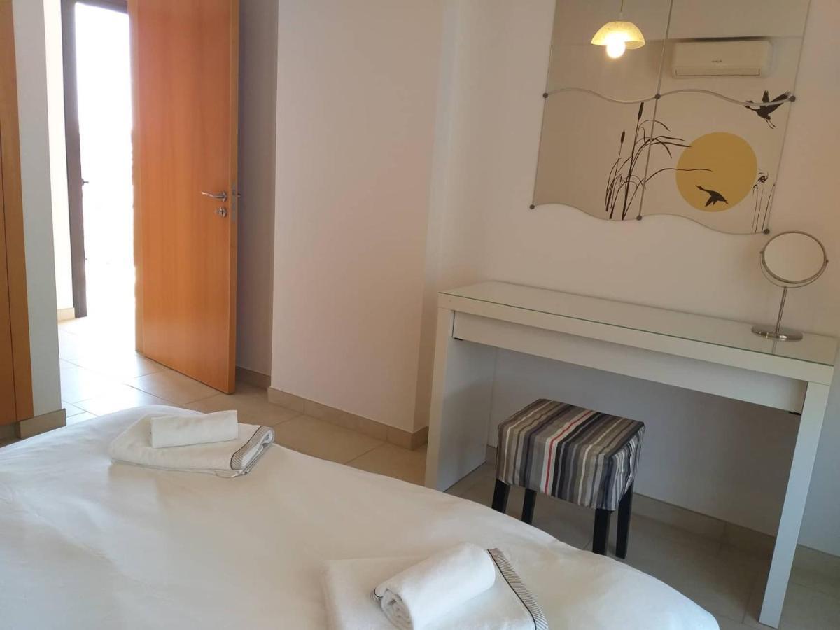 Horizon Luxury Apartment 4 ลาร์นาคา ภายนอก รูปภาพ