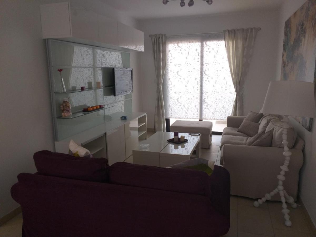 Horizon Luxury Apartment 4 ลาร์นาคา ภายนอก รูปภาพ