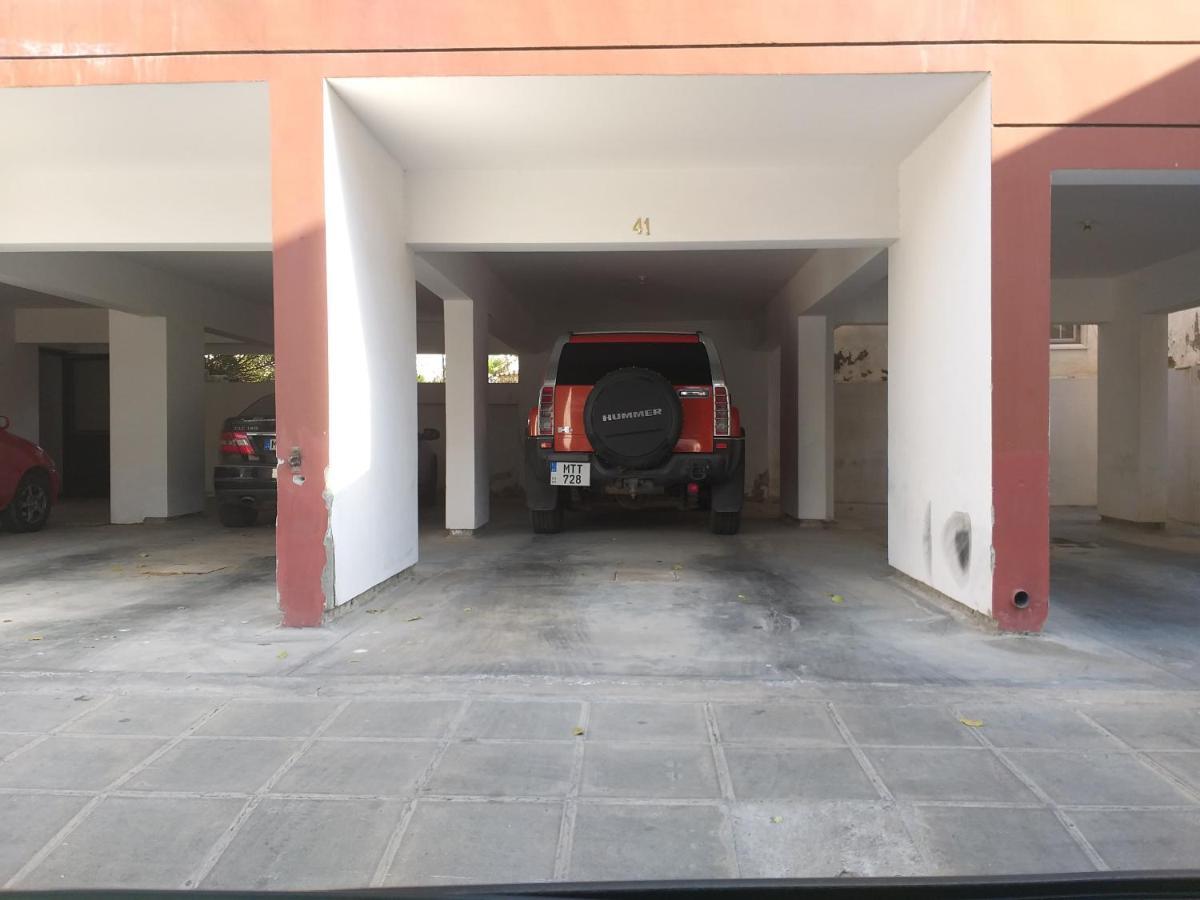 Horizon Luxury Apartment 4 ลาร์นาคา ภายนอก รูปภาพ
