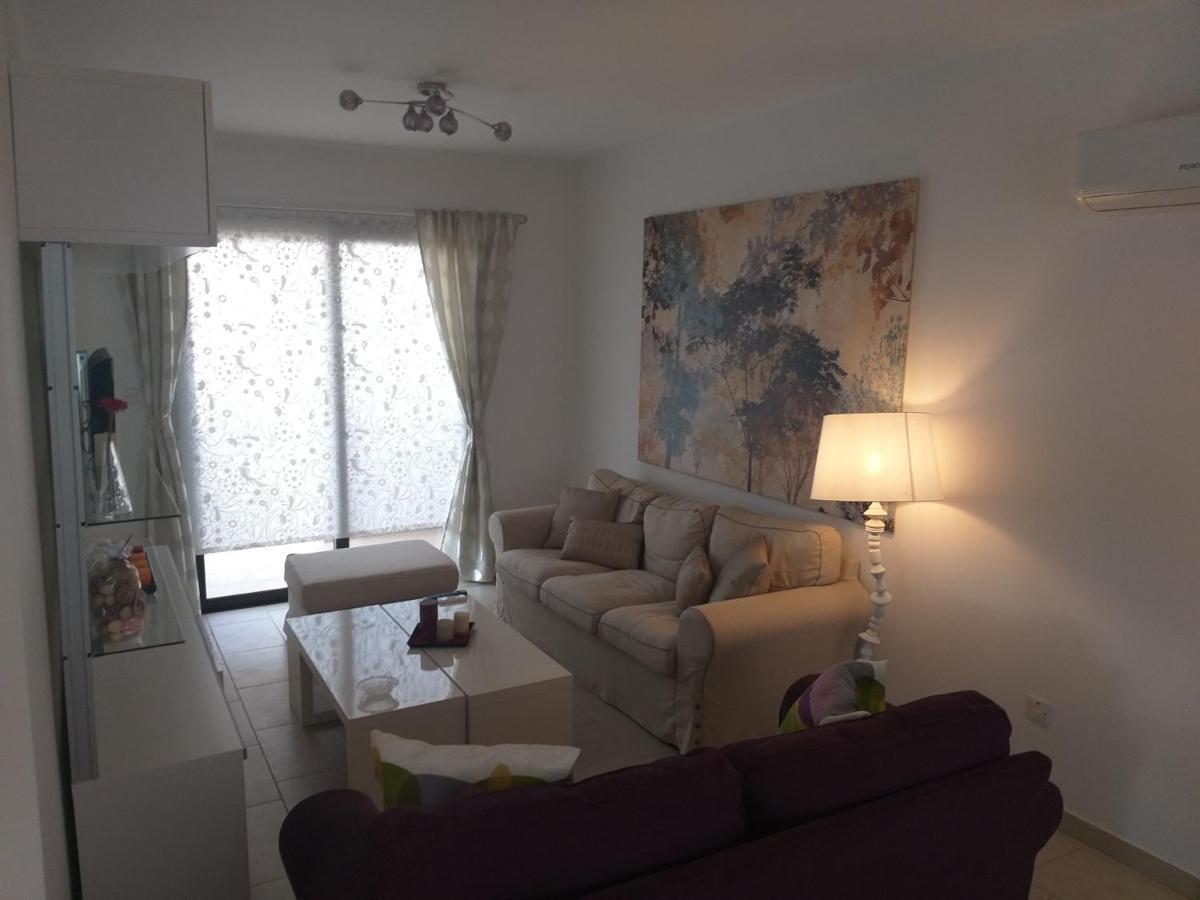 Horizon Luxury Apartment 4 ลาร์นาคา ภายนอก รูปภาพ